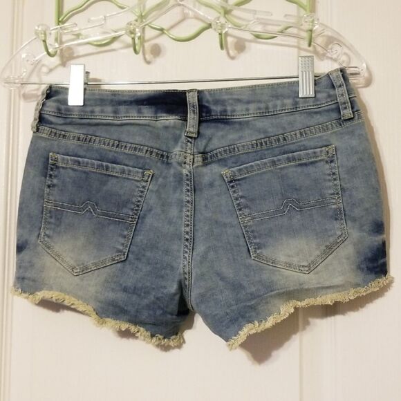 Jean Shorts - Picture 2 of 3